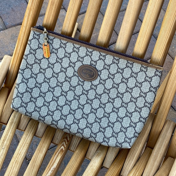 Gucci Plus cluth rare - Picture 1 of 9